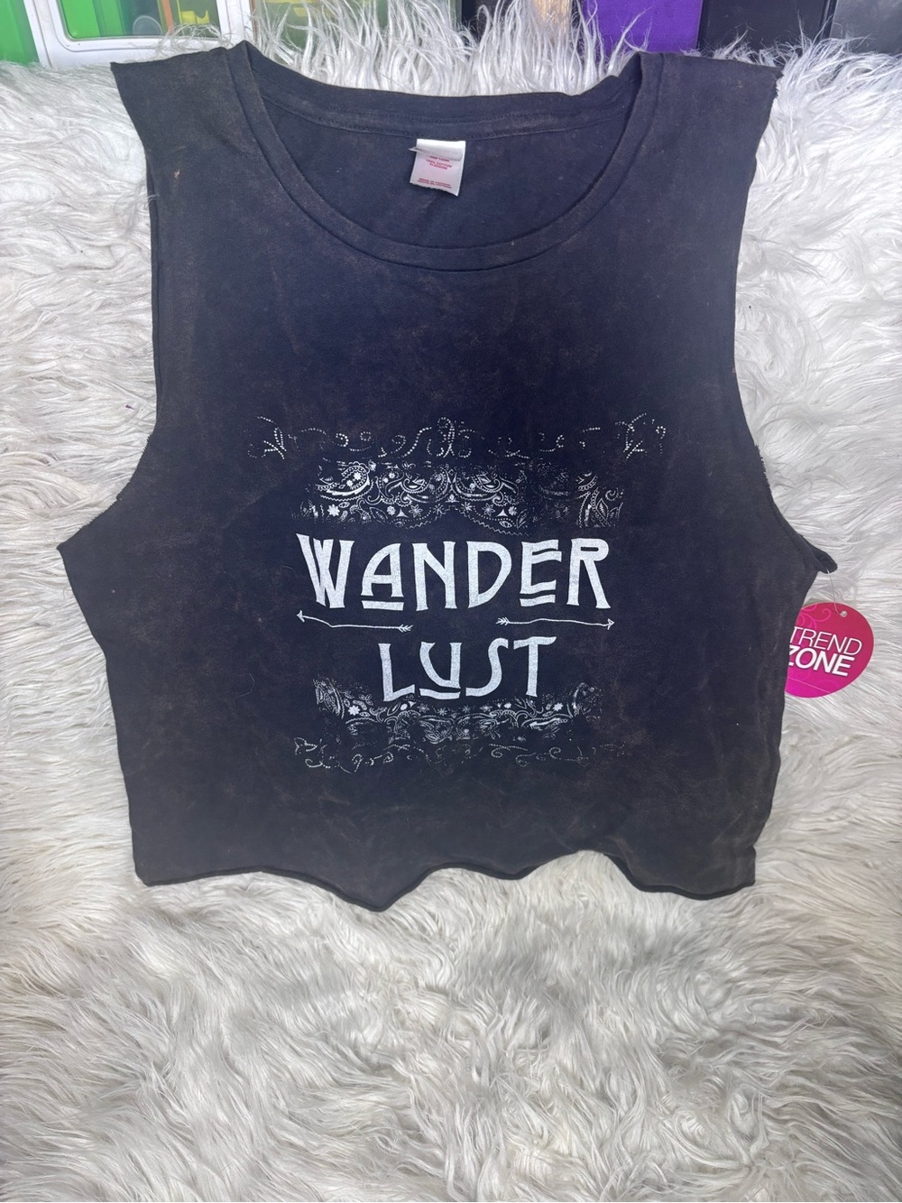 BONGO Black 'WANDERLUST' Graphic Crop Tank